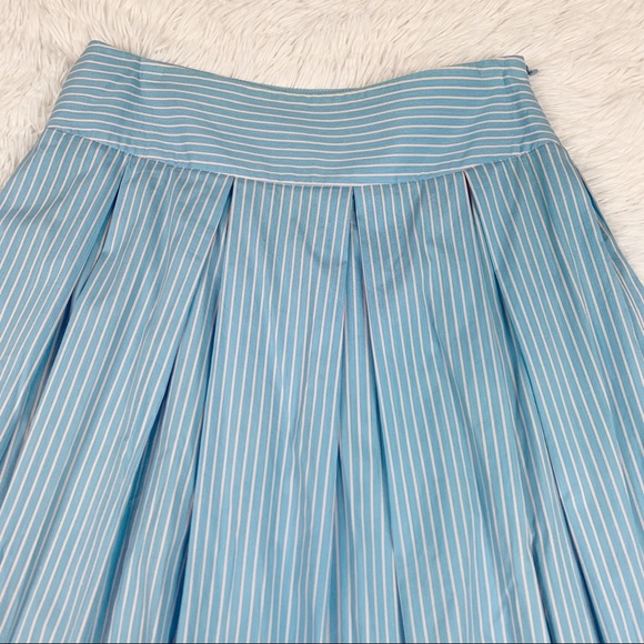 Theory striped pleated skirt knee length high waisted light weight - Picture 6 of 9